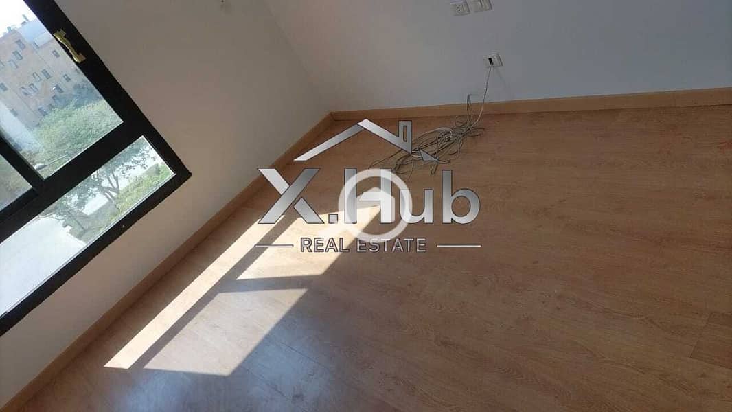 8 291363d4-4c99-4f0c-bf9c-3ce758b42c9e. jpg