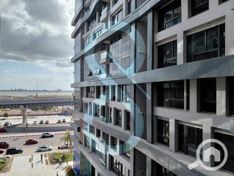 4 Skyline 8542.7. jpg