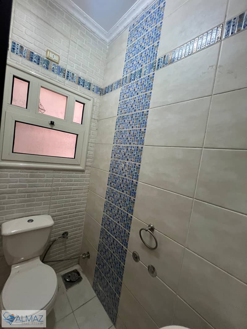 11 WhatsApp Image 2025-12-11 at 4.05. 16 PM. jpeg