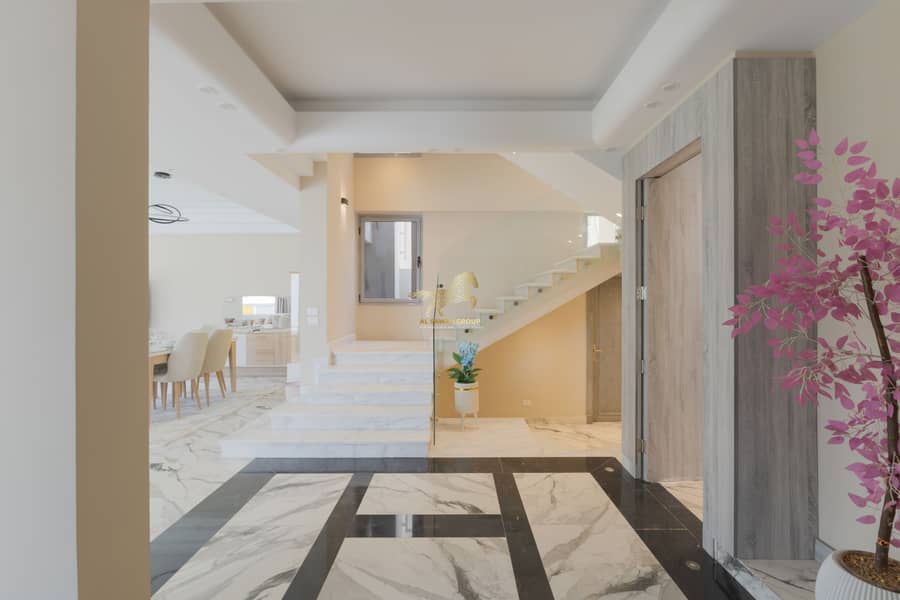 6 IMG_7671-Edit. jpg