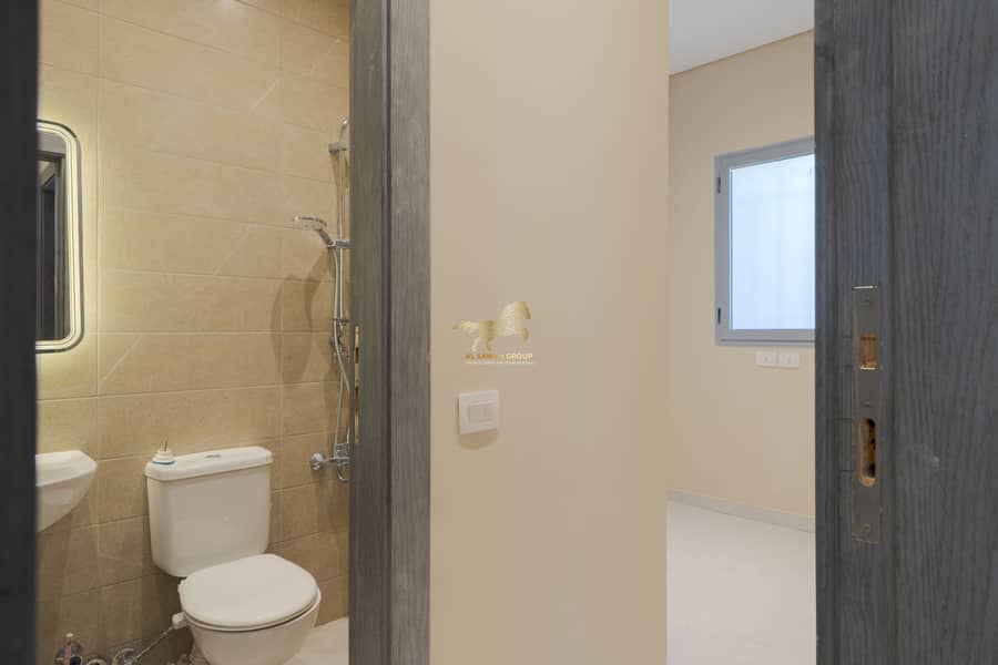 18 IMG_7811-Edit. jpg