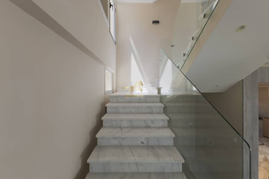 19 IMG_7818-Edit. jpg