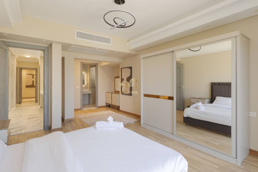 27 IMG_7993-Edit. jpg