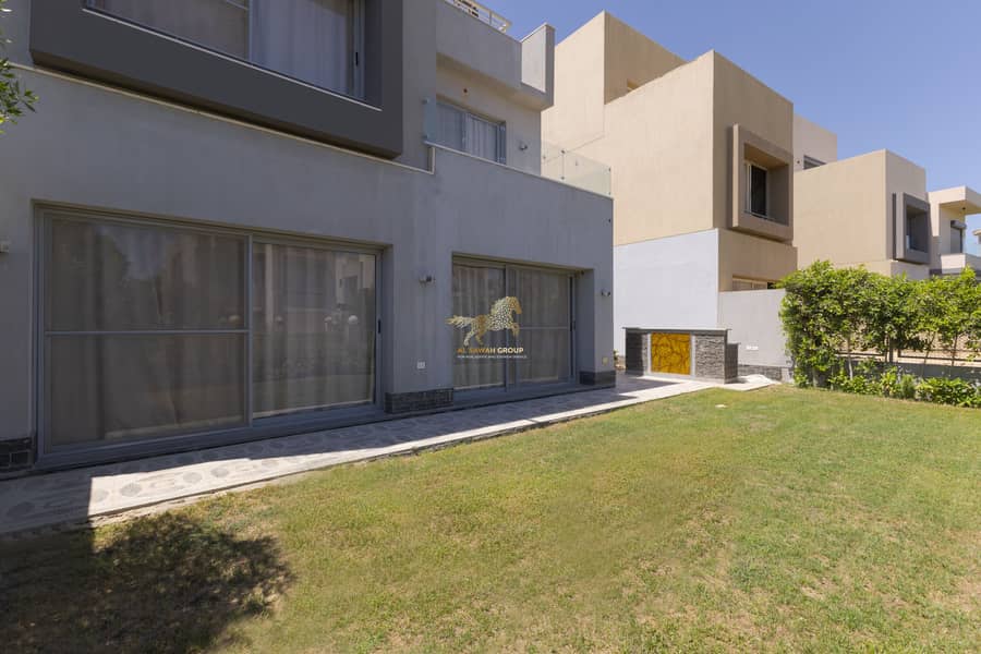 37 IMG_8098-Edit. jpg