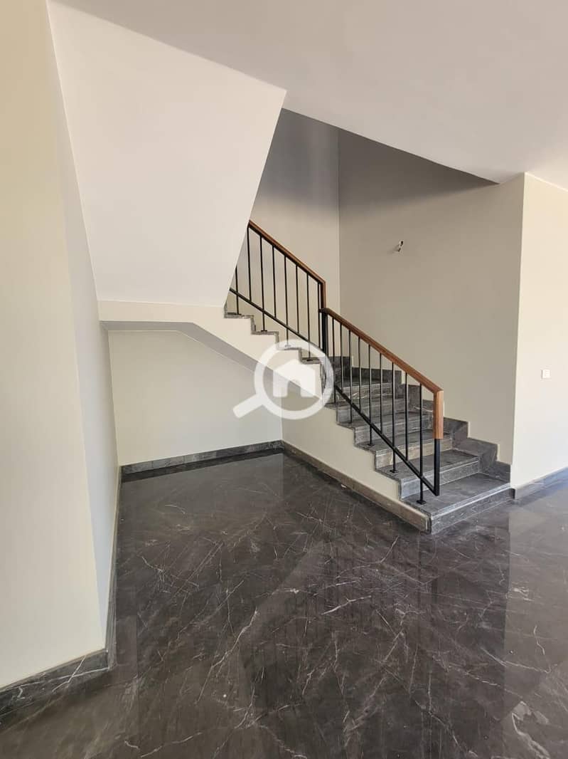 3 WhatsApp Image 2025-11-23 at 12.48. 52 PM (2). jpeg