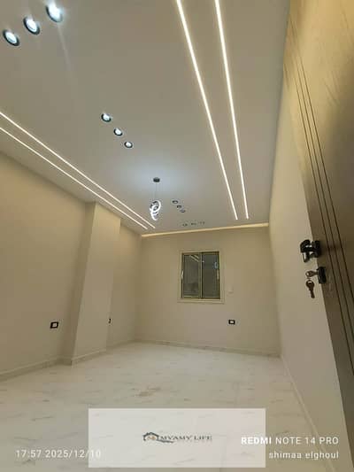 شقة 2 غرفة نوم للبيع في حدائق الاهرام، الجيزة - IMG-20251211-WA0020. jpg