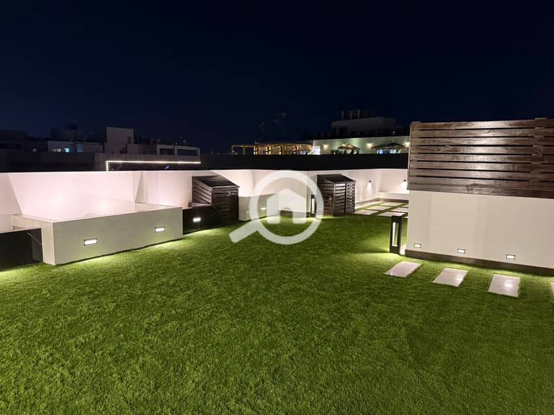 24 6,500,000     . jpg