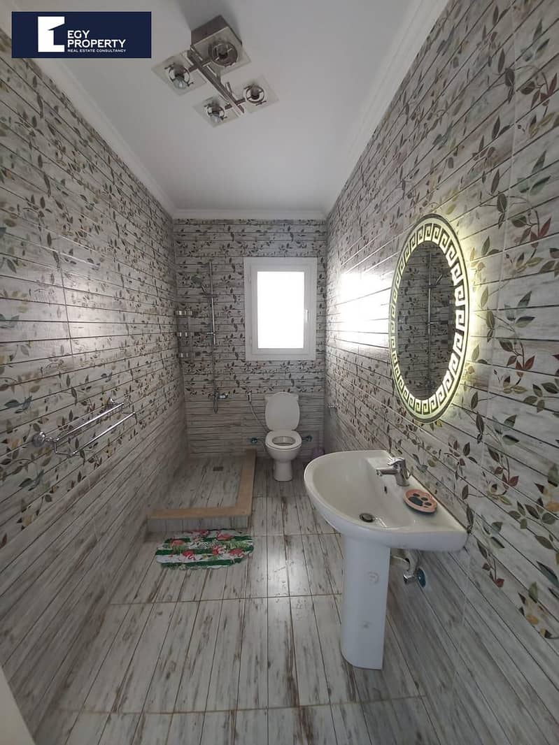 11 _files_c7a8c8d5-c24d-49cb-b3c3-16bc497ad284. jpg