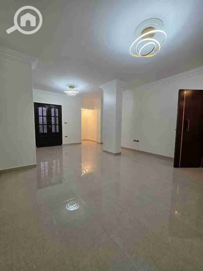 فلیٹ 2 غرفة نوم للبيع في حدائق الاهرام، الجيزة - IMG-20251211-WA0032. jpg