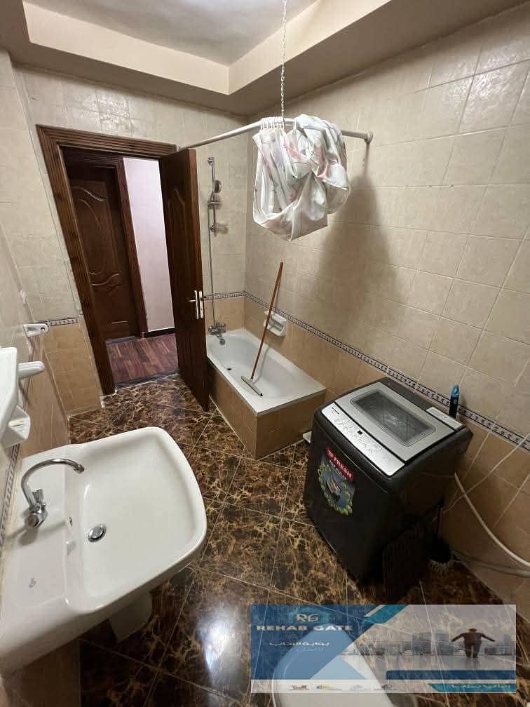 8 8f5ab157-5471-4959-8bc1-b9539480b534. jpeg