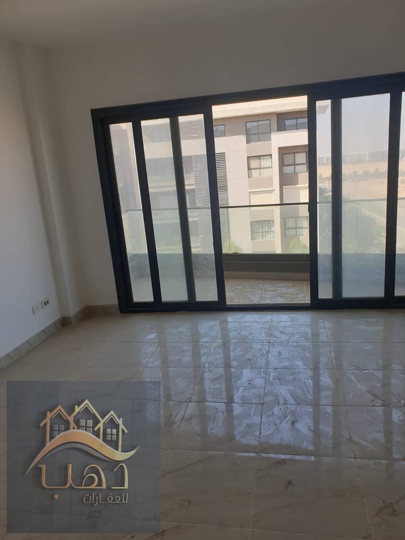 4 f3347190-bcae-4441-9128-0bb999519f9d. jpg