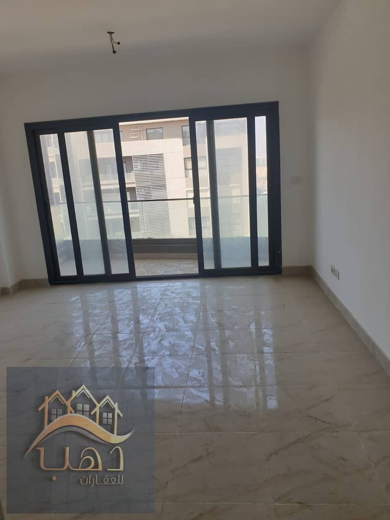 5 49be9a20-7175-40e4-83c3-d36c4ff6c3e4. jpg