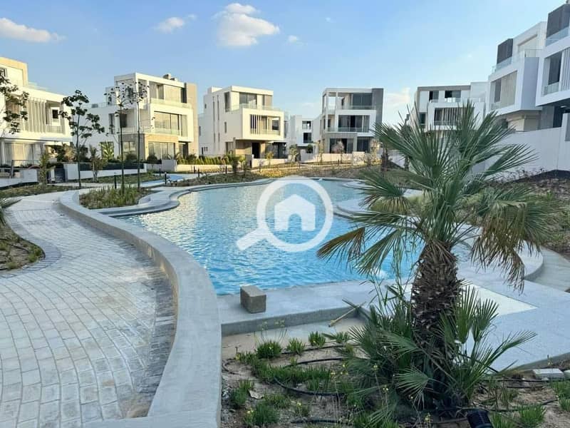 10 WhatsApp Image 2025-02-13 at 14.32. 32_834bd067. jpg