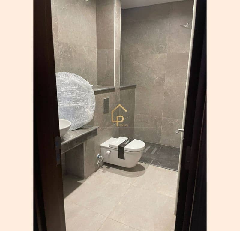 10 WhatsApp Image 2025-12-06 at 2.43. 31 PM. jpg