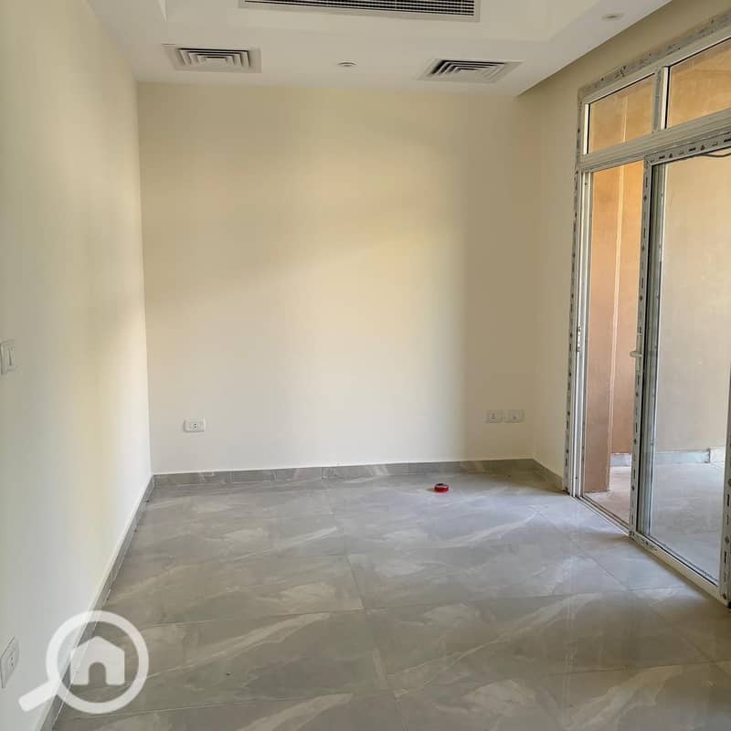 4 WhatsApp Image 2025-12-10 at 6.07. 20 PM. jpeg