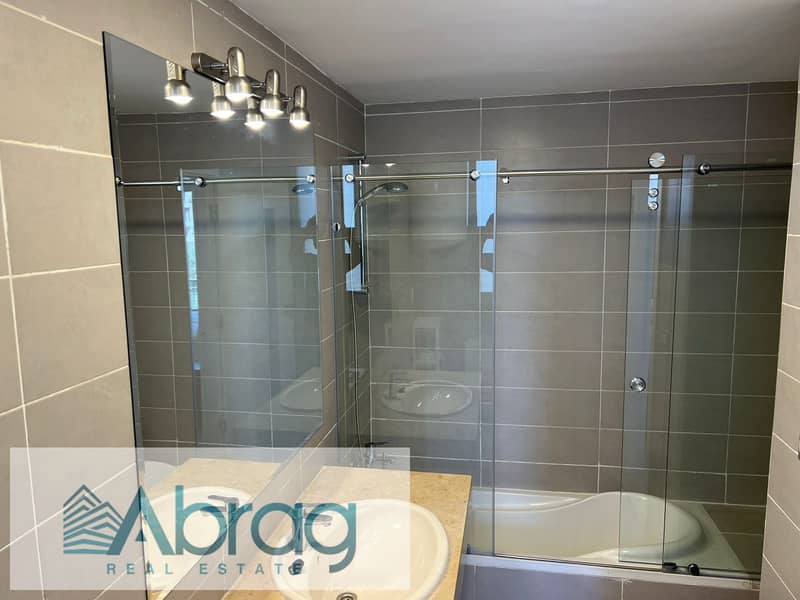 5 WhatsApp Image 2025-12-10 at 10.01. 21 PM. jpeg