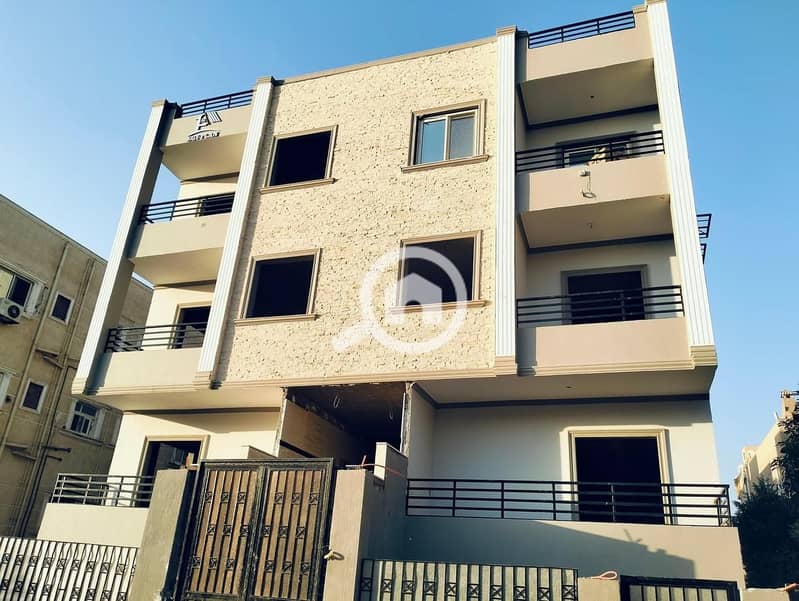 10 b4e87c9f-26da-4987-bb97-18563506f692. jpg