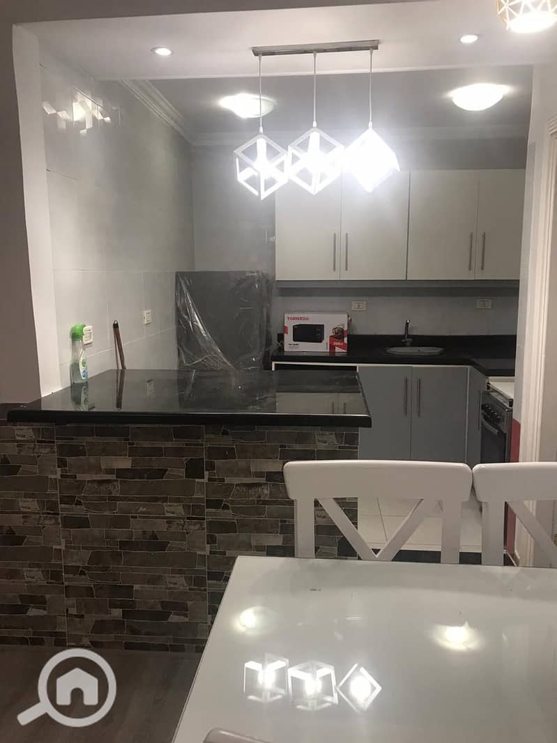 7 d79d540d-1782-45fd-88eb-aaca0d780851. jpeg