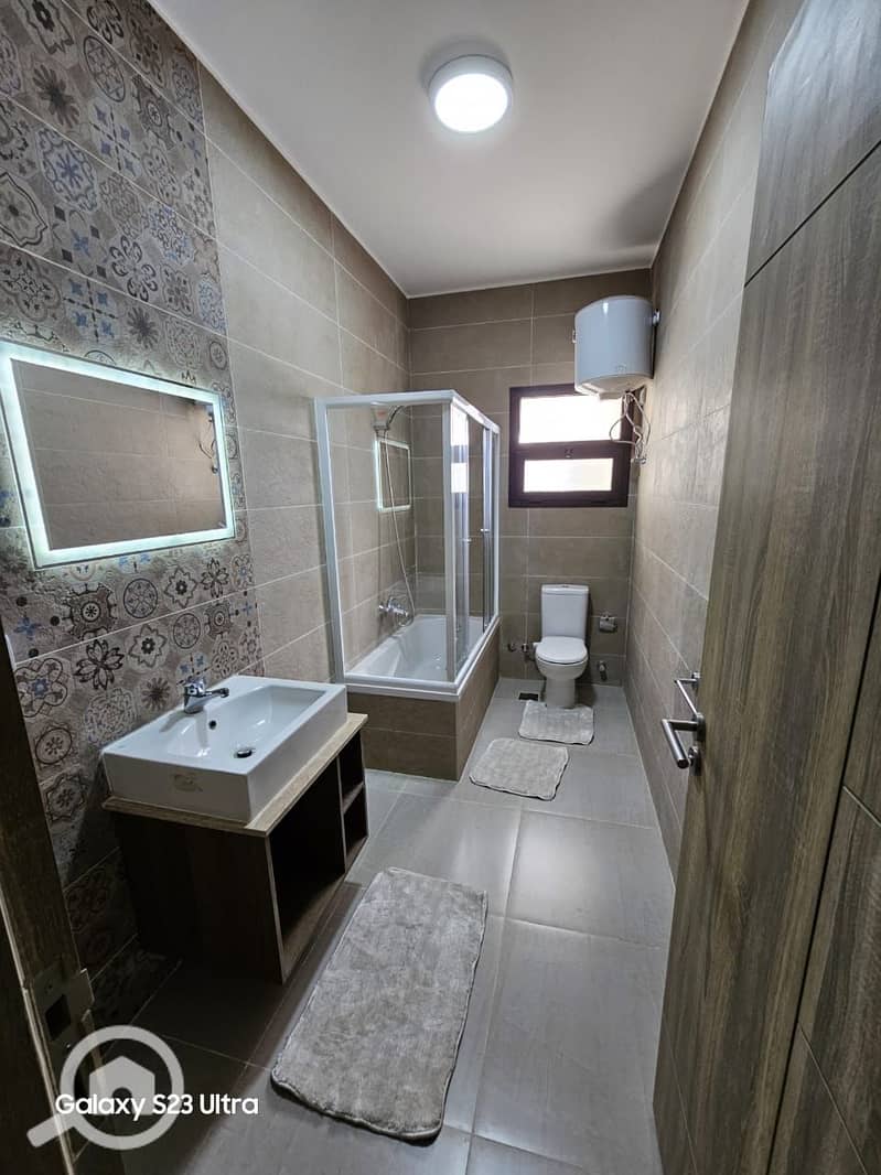 11 WhatsApp Image 2025-12-11 at 4.40. 17 PM. jpeg