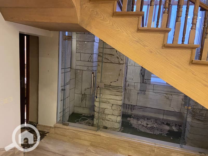 6 35b062ba-327a-4074-84b7-ee81cb73e2a3. jpg