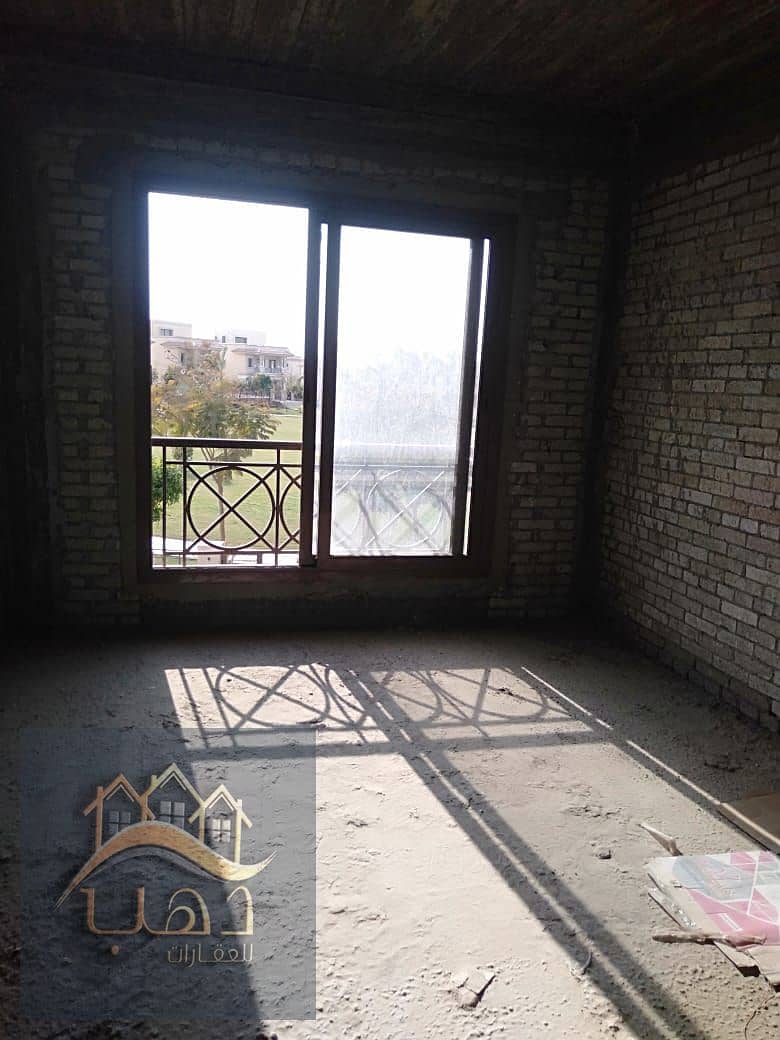 11 2d5c0758-3fc8-49d8-9eb9-5d13ba4c9cef. jpg