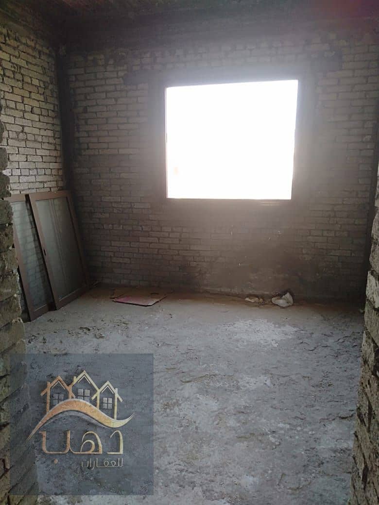 13 d70fad5d-ae89-46d5-9227-2e3f99eb5d4f. jpg