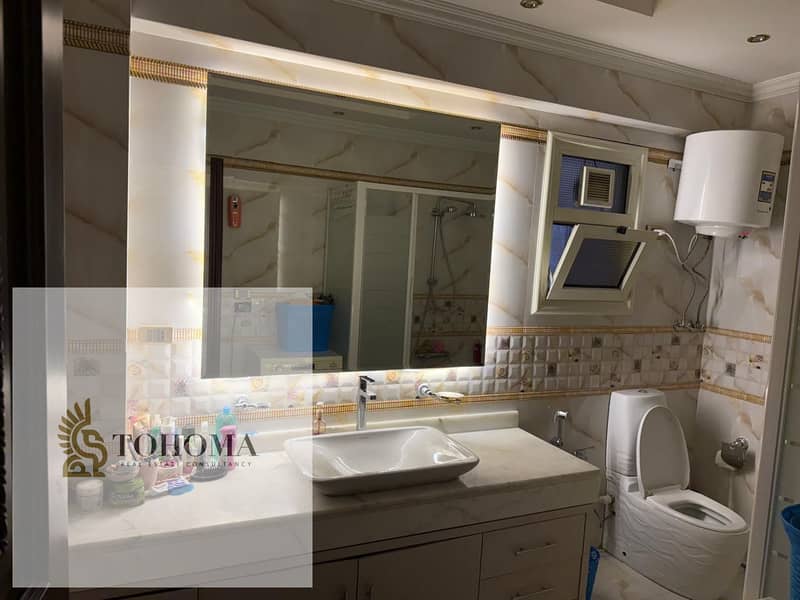 7 d166acee-0f81-440d-9f97-cf4cb45a3bc6. jpg