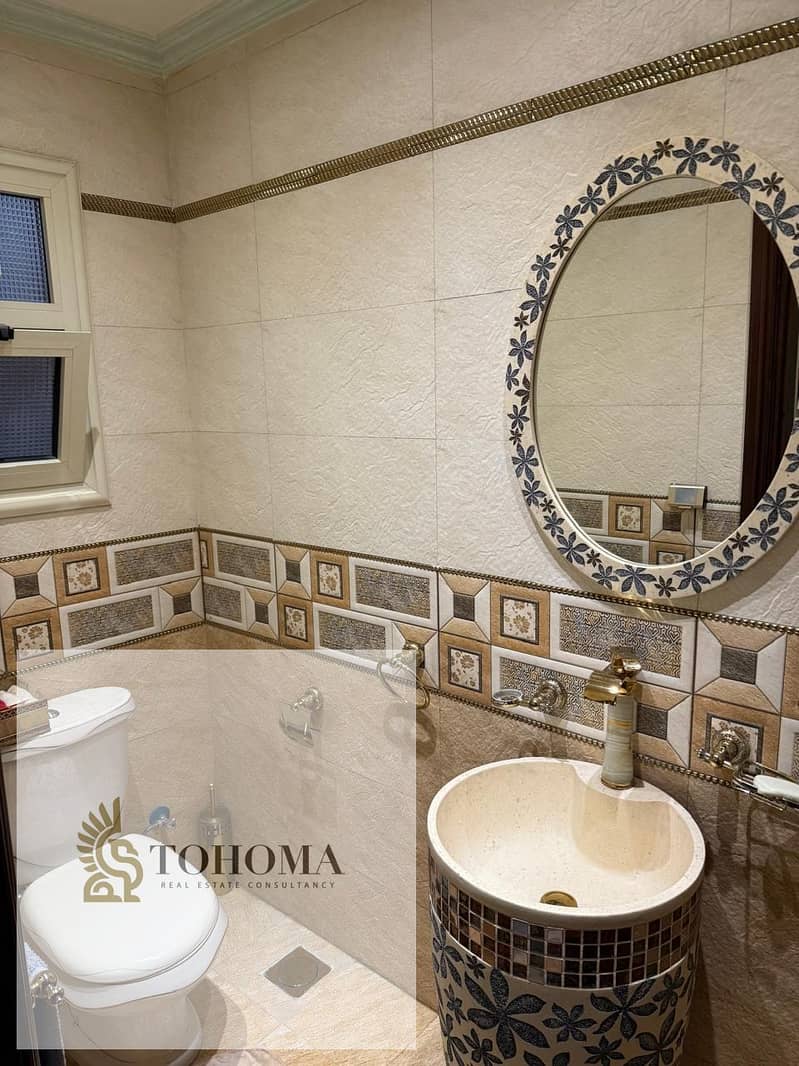 8 2e4fc893-fedb-4c28-840d-e2d48f8a4e74. jpg