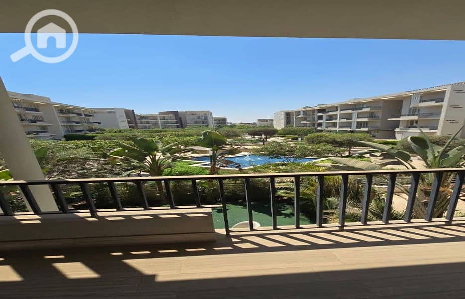 2 WhatsApp Image 2025-12-08 at 1.15. 01 AM (1)_1400x900. jpg