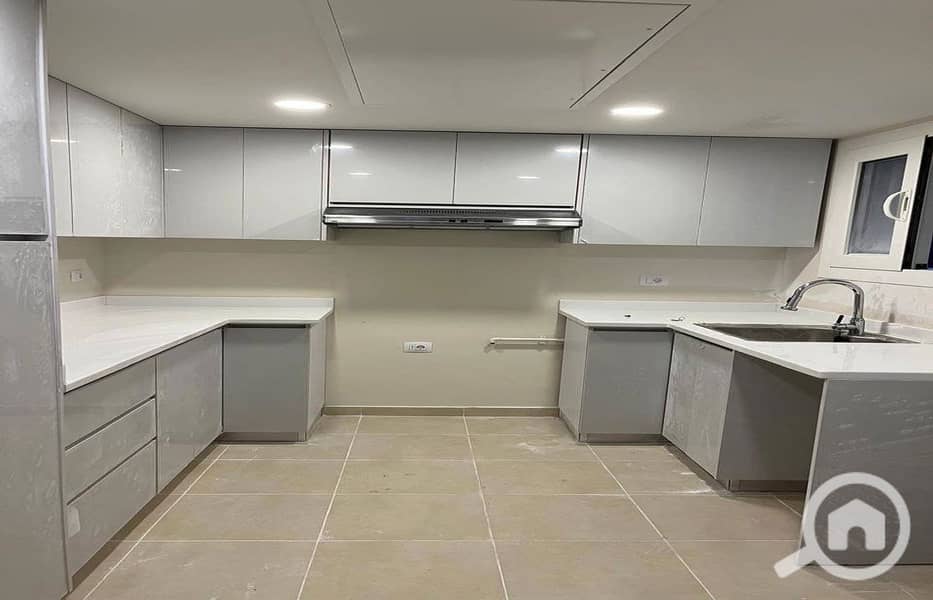 4 WhatsApp Image 2025-11-24 at 6.38. 58 AM (1)_1400x900 (1). jpg