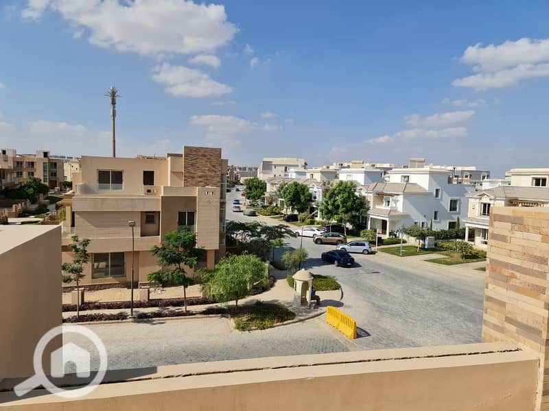 7 WhatsApp Image 2025-10-14 at 12.48. 39 PM. jpeg