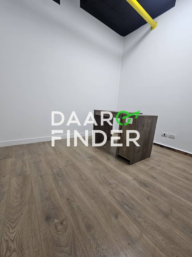 6 WhatsApp Image 2025-12-11 at 17.17. 38 (3). jpeg