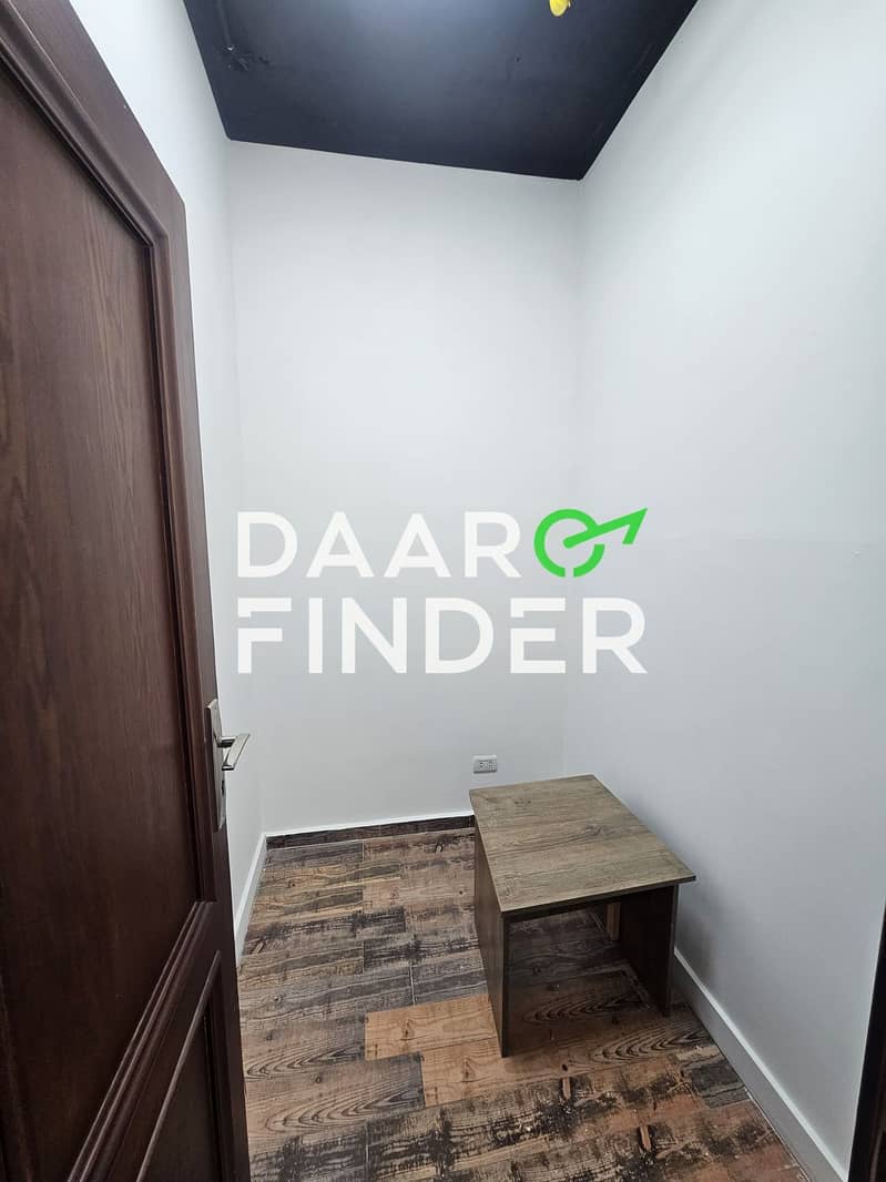 7 WhatsApp Image 2025-12-11 at 17.17. 38 (2). jpeg