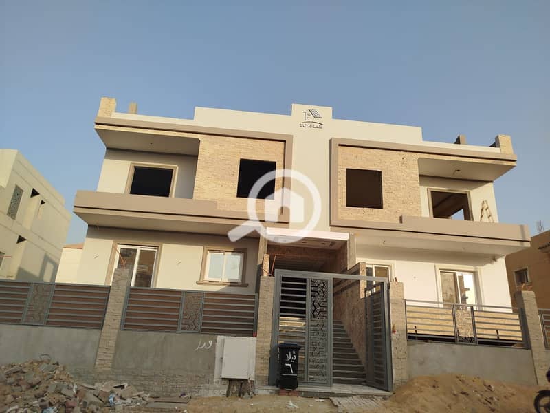 6 2fe4282b-5320-4e6b-9cf7-d405e26c7268. jpg