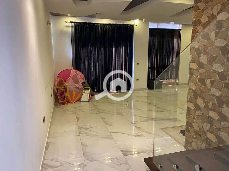 4 WhatsApp Image 2025-12-11 at 2.42. 06 PM (1). jpeg