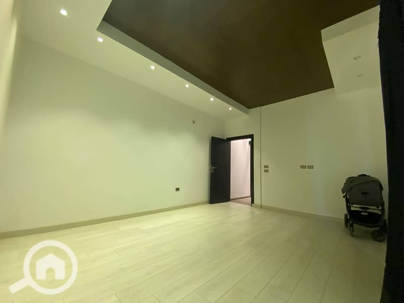 25 WhatsApp Image 2025-12-11 at 2.42. 10 PM. jpeg