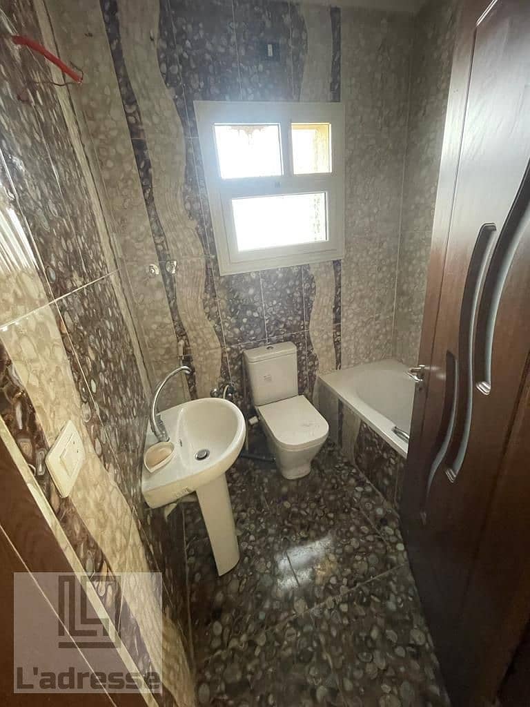 18 IMG-20251210-WA0016. jpg