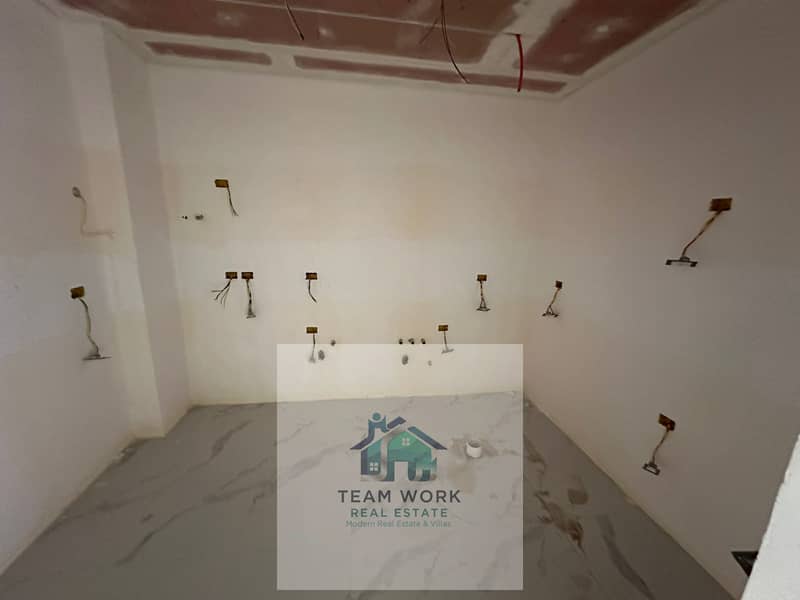 4 5aa72ae9-30f1-4659-9d36-9e998b9b6a74. jpg