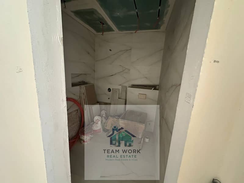 5 5d8181f9-0971-44b8-ad5e-eccd46b68144. jpg