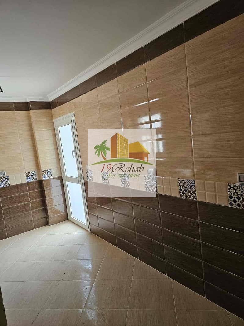 6 87ae163d-9c6b-401f-922f-7def316a4129. jpg