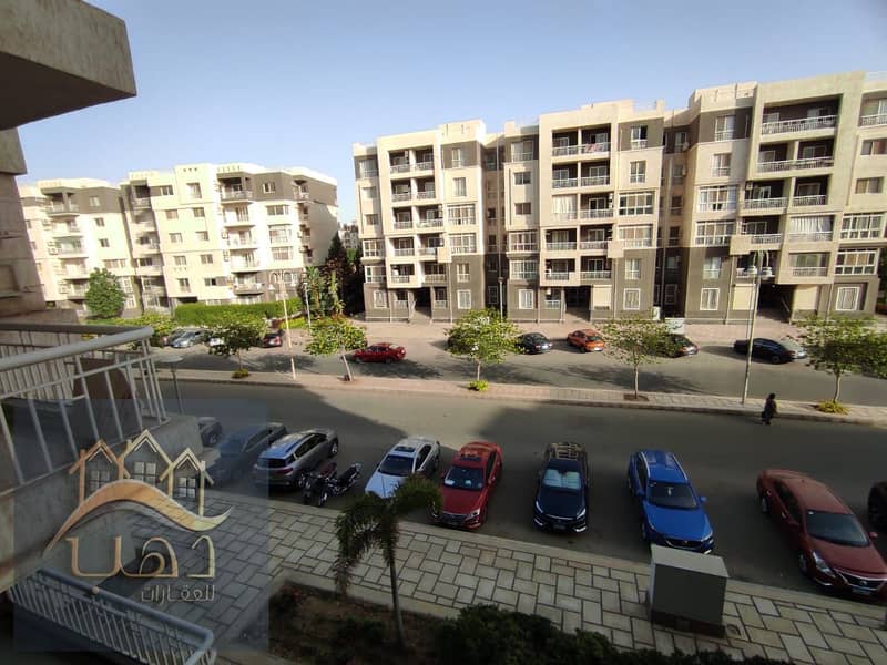 2 1e0d4164-94f7-4922-a921-5c49083e2059. jpg