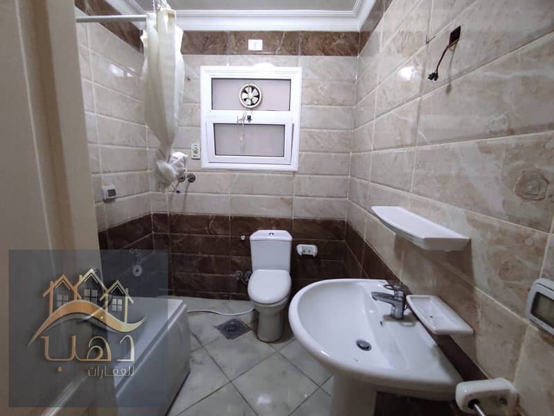 13 f3c684d7-a8d4-45b1-82e2-398a3cbbdf11. jpg