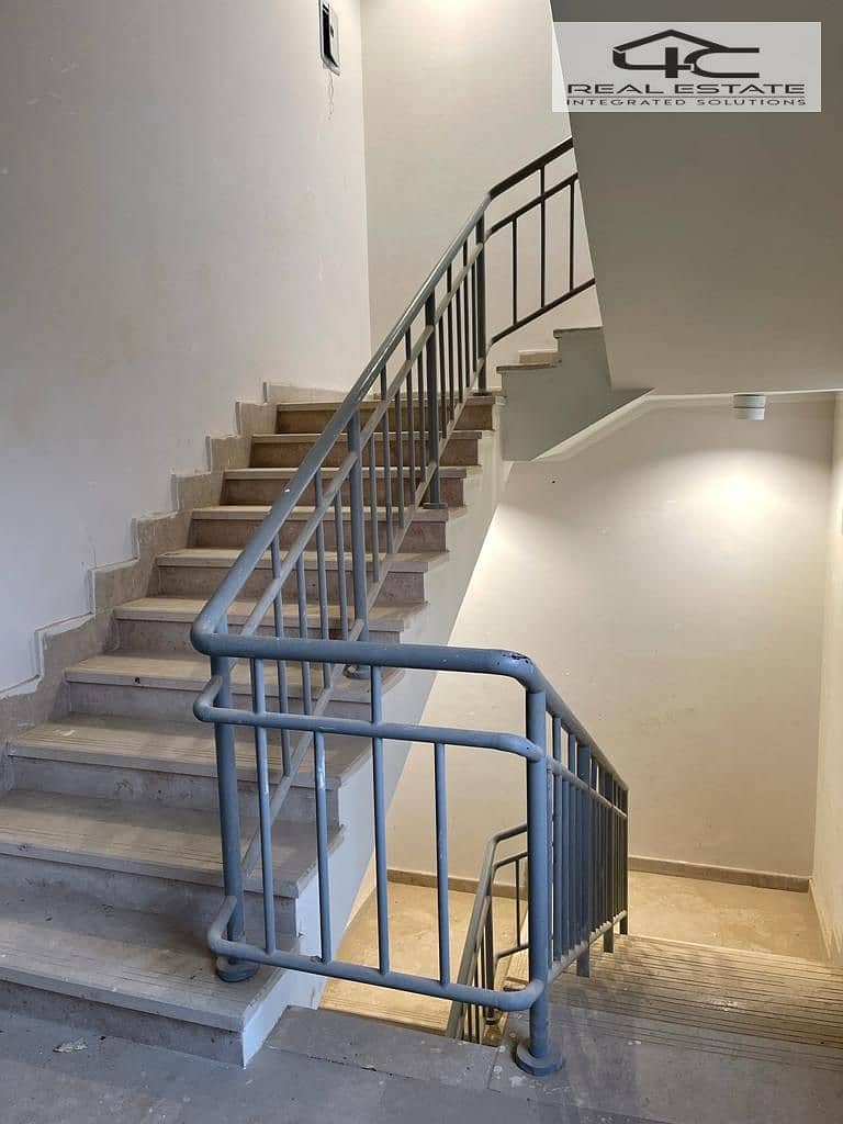 11 WhatsApp Image 2025-12-11 at 1.44. 36 PM. jpeg