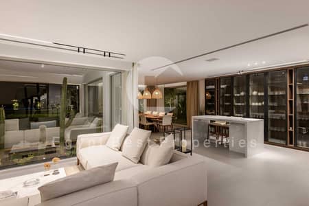 3 Bedroom Apartment for Sale in New Cairo, Cairo - غرفة-المعيشة-المفتوحة-على-غرفة-الطعام. -اختار-المصمم-اللون-الابيض-المحايد-مع-النبات-الاخضر-لخلق-تصميم-بسيط-scaled. jpg 3 Bedroom Apartment for Sale in New Cairo, Cairo - غرفة-المعيشة-المفتوحة-على-غرفة-الطعام. -اختار-المصمم-اللون-الابيض-المحايد-مع-النبات-الاخضر-لخلق-تصميم-بسيط-scaled. jpg