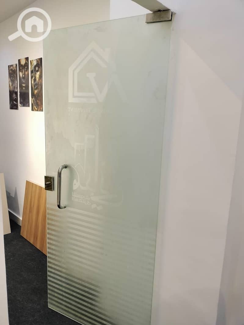 7 7e1d64cb-6f35-4daf-8903-3e7bbaced2a4. jpeg