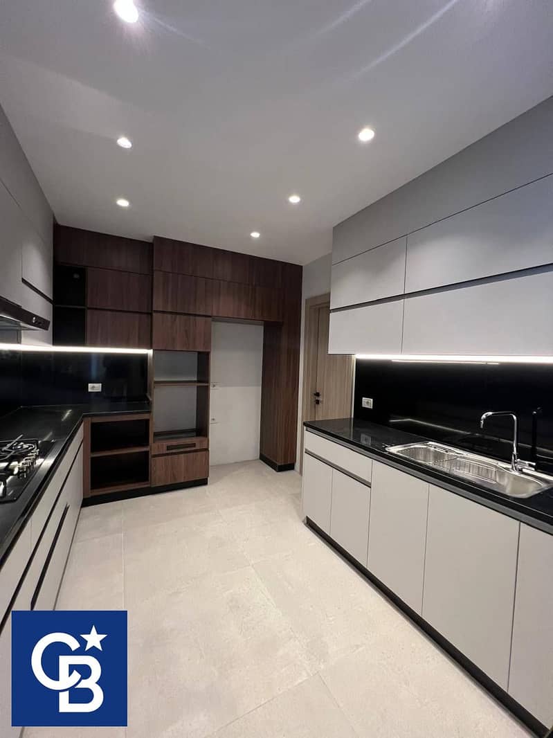 6 542712292_122211157544356609_661446148095683366_n. jpg