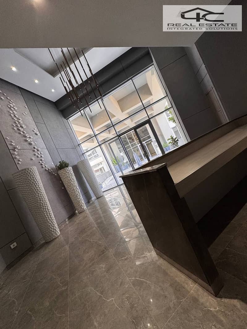 7 WhatsApp Image 2025-10-23 at 08.13. 49. jpeg