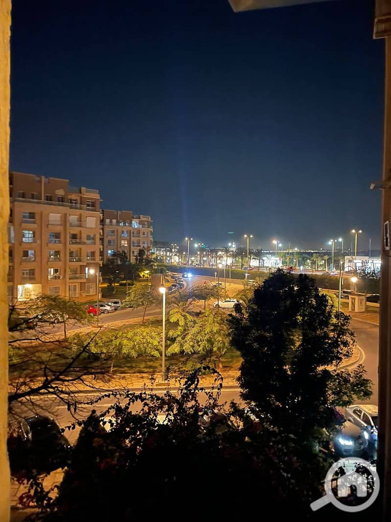 5 5a981bce-843c-4bfd-8aaa-792262f0533c. jpg