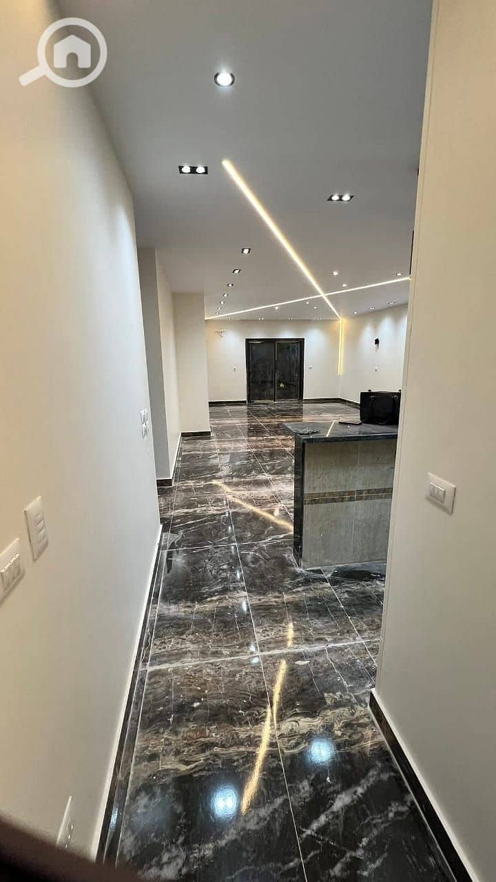 5 80ba4b57-beed-4aff-bde8-7f8b56723a12. jpg