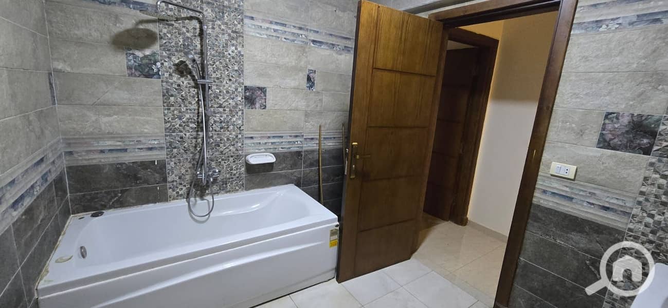 19 WhatsApp Image 2025-12-11 at 5.29. 21 PM (1). jpeg